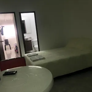 Apartamento Apartamento Comodo En Laureles, Centrico Y Bien Ubicado Apto404, Medellín